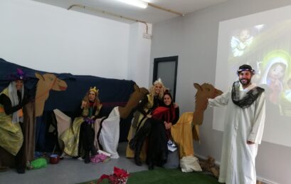 Las reinas magas llegan al IES «Castillo de Luna»
